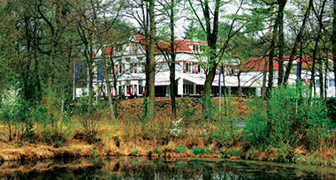 Groene omgeving van Fletcher Hotel-Restaurant Boschoord